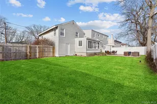 145 Washington Ave, Deer Park, NY 11729 - Photo 34