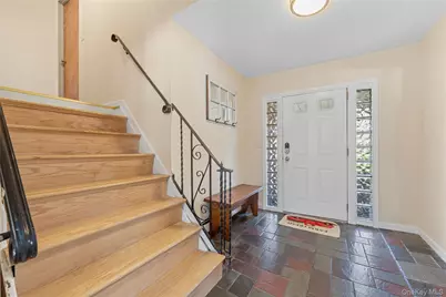 145 Washington Avenue, Deer Park, NY 11729 - Photo 4