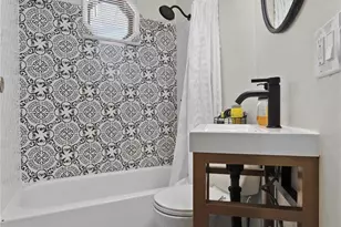 145 Washington Ave, Deer Park, NY 11729 - Photo 18