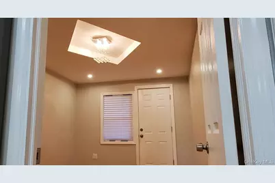 914 Duncan Street, Bronx, NY 10469 - Photo 2