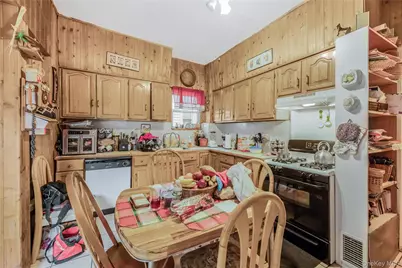 38 Carroll Street, Yonkers, NY 10705 - Photo 6