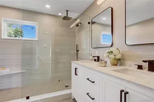 201 Argyle Pl, Bellmore, NY 11710 - Photo 18