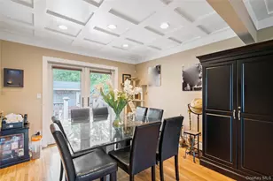 8 Westminster Rd, Syosset, NY 11791 - Photo 6