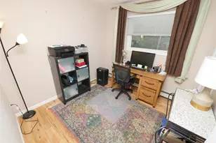 20 Whitestone Rd, Sound Beach, NY 11789 - Photo 16