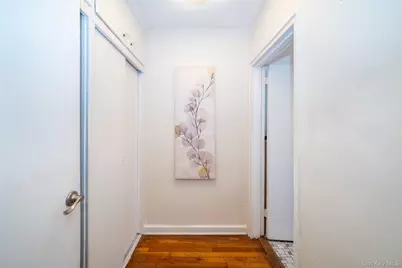153 E Hartsdale Avenue #1B, Hartsdale, NY 10530 - Photo 2