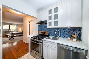 153 E Hartsdale Ave, Hartsdale, NY 10530 - Photo 4