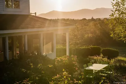 336 Main Street, Germantown, NY 12526 - Photo 2