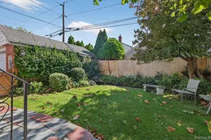 227 Brown St, Mineola, NY 11501 - Photo 24