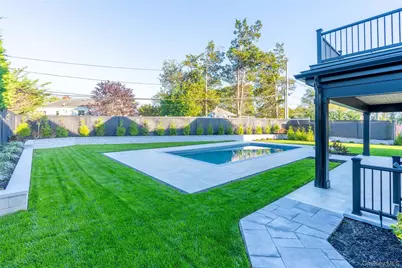 487 Davie Street, Westbury, NY 11590 - Photo 12