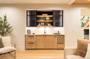 487 Davie St, Westbury, NY 11590 - Photo 28