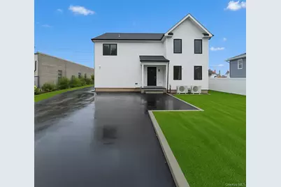 437 Sunrise Highway, West Babylon, NY 11704 - Photo 16