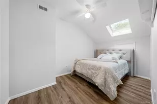 18 Lindsey Ct, Holtsville, NY 11742 - Photo 20