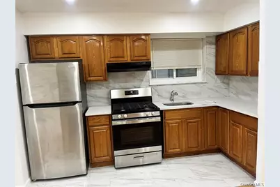 1012 E 233rd Street, Bronx, NY 10466 - Photo 6