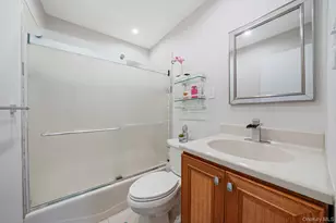 85-09 151st Ave, Howard Beach, NY 11414 - Photo 24
