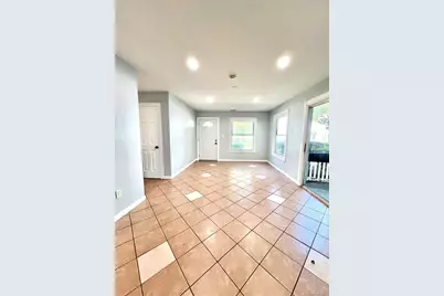 263 Fairview Circle, Middle Island, NY 11953 - Photo 6
