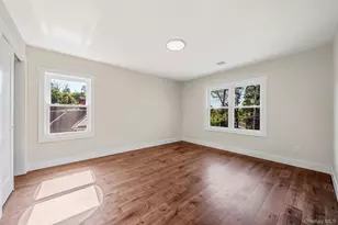 47 Carlton Ave, Port Washington, NY 11050 - Photo 24