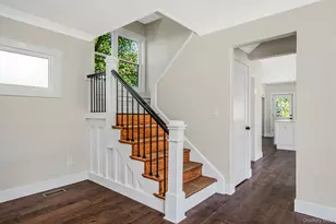 47 Carlton Ave, Port Washington, NY 11050 - Photo 16