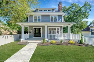 47 Carlton Ave, Port Washington, NY 11050 - Photo 2