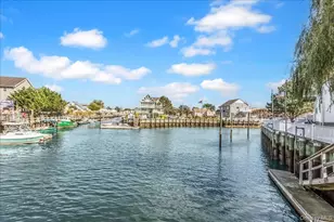 1165 Hastings Cir, Baldwin, NY 11510 - Photo 22