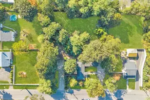 36 7th Ave, Brentwood, NY 11717 - Photo 24