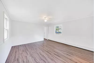 36 7th Avenue, Brentwood, NY 11717 - Photo 16