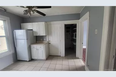 107 Smith Street #2, Poughkeepsie, NY 12601 - Photo 4