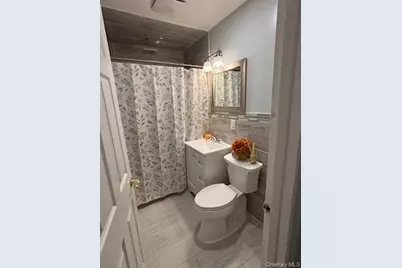 25 Arcadia Lane, Hicksville, NY 11801 - Photo 6