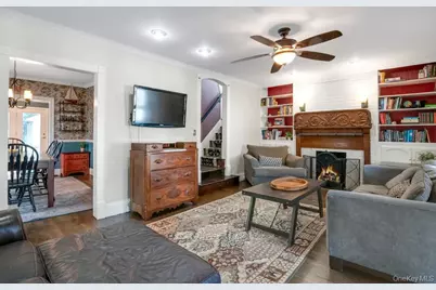 8 Eldridge Avenue, Ossining, NY 10562 - Photo 4