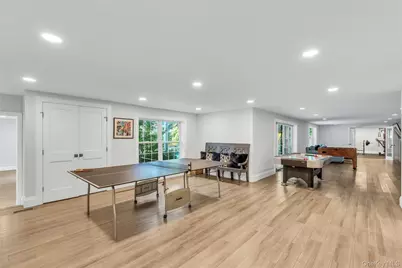 4 Treeview Drive, Melville, NY 11747 - Photo 32