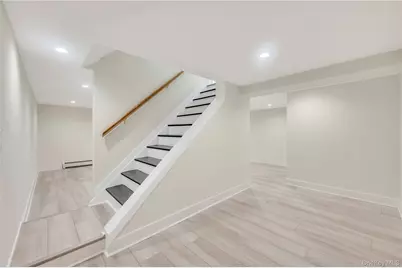 732 Woodside Drive, Wantagh, NY 11793 - Photo 28