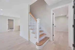 732 Woodside Dr, Wantagh, NY 11793 - Photo 4