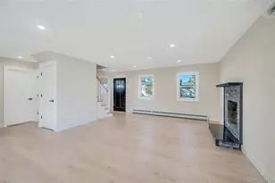 732 Woodside Dr, Wantagh, NY 11793 - Photo 10
