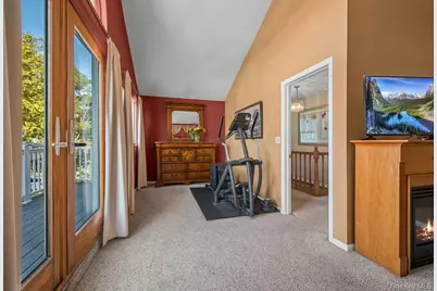 7-35 Leggett Place, Whitestone, NY 11357 - Photo 12