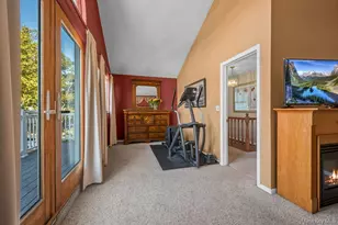 7-35 Leggett Pl, Whitestone, NY 11357 - Photo 12