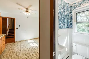 19 Ridgeview Rd, Poughkeepsie, NY 12603 - Photo 18