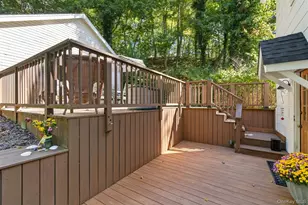 68 E Shore Rd, Huntington, NY 11743 - Photo 26