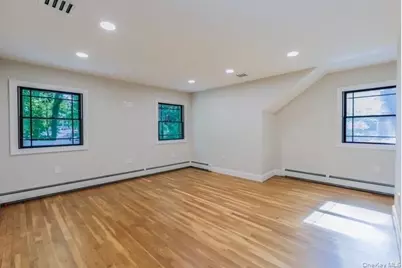 5 Satterly Road, East Setauket, NY 11733 - Photo 20