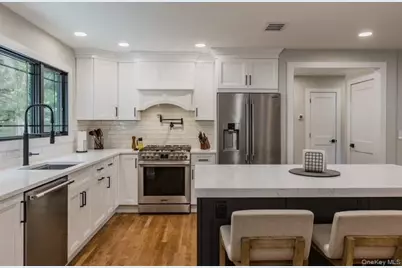 5 Satterly Road, East Setauket, NY 11733 - Photo 10