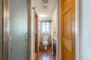 97 Ocean Ave, Bay Shore, NY 11706 - Photo 16