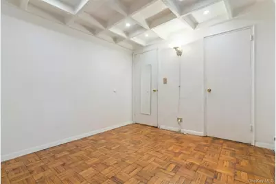 80-14 150 Street #25B, Briarwood, NY 11435 - Photo 8