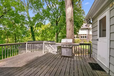 145 Cliff Avenue, Pelham, NY 10803 - Photo 10