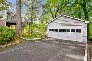 145 Cliff Ave, Pelham, NY 10803 - Photo 28