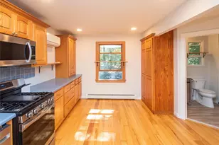 7 Phillips Rd, Poughkeepsie, NY 12603 - Photo 12