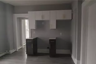 119 S Clark St, Newburgh, NY 12550 - Photo 4