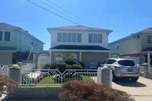 89-08 164th Ave, Howard Beach, NY 11414 - Photo 2