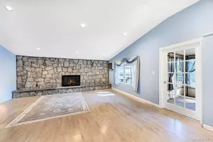 940 Union St, Bohemia, NY 11716 - Photo 12