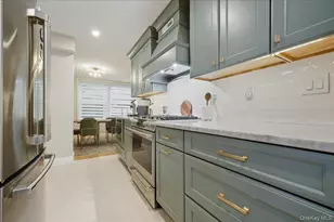 211-40 18th Ave, Bayside, NY 11360 - Photo 14