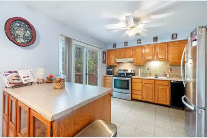 4 Verven Road, Poughkeepsie, NY 12603 - Photo 8