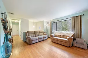 4 Verven Rd, Poughkeepsie, NY 12603 - Photo 4