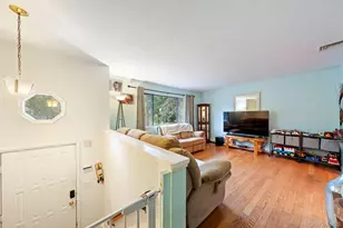 4 Verven Rd, Poughkeepsie, NY 12603 - Photo 2